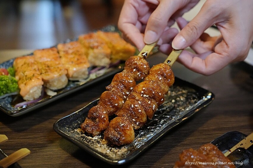 板橋居酒屋推薦｜香炬居酒屋～新開幕！平價的消費、美味的餐點，另有包廂座位適合三五好友聚餐