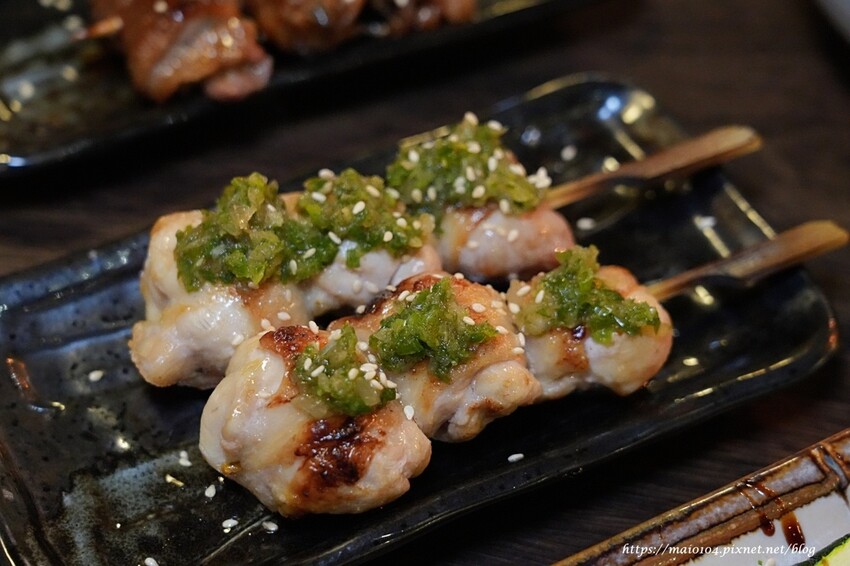 板橋居酒屋推薦｜香炬居酒屋～新開幕！平價的消費、美味的餐點，另有包廂座位適合三五好友聚餐