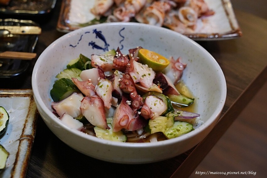 板橋居酒屋推薦｜香炬居酒屋～新開幕！平價的消費、美味的餐點，另有包廂座位適合三五好友聚餐