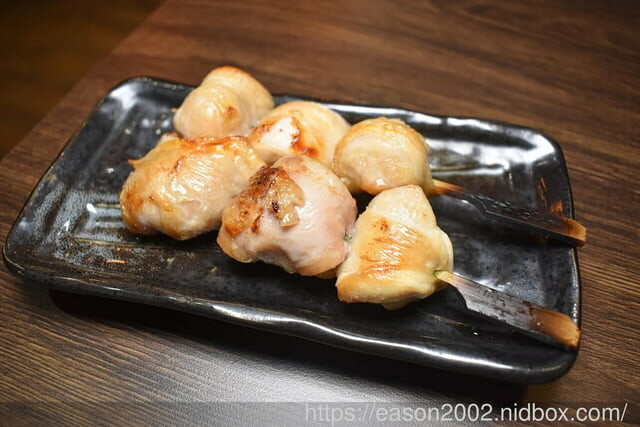 板橋美食推薦 | 香炬居酒屋 Google評論4.9顆星 推薦菜單:明太子臭豆腐