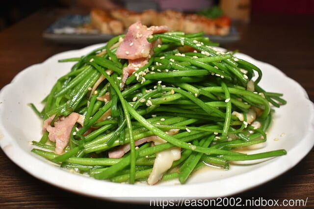 板橋美食推薦 | 香炬居酒屋 Google評論4.9顆星 推薦菜單:明太子臭豆腐