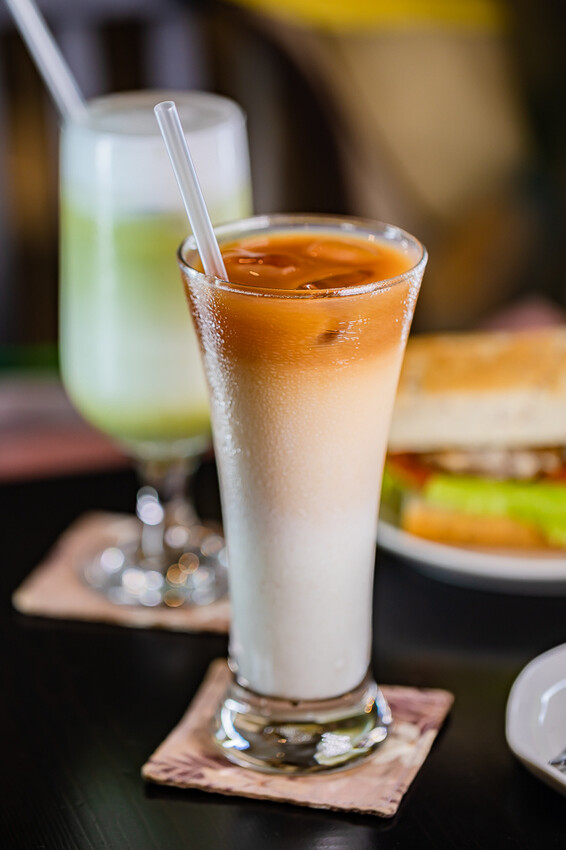 左營美食 – 拉茉咖啡 Lamore coffee x 蓮池潭龍虎塔旁飽覽名勝風光