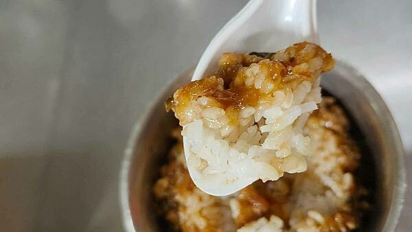 【樹林美食】無名肉羹麵｜超級巨無霸份量無名小吃店，份量足足比別人家大三倍！