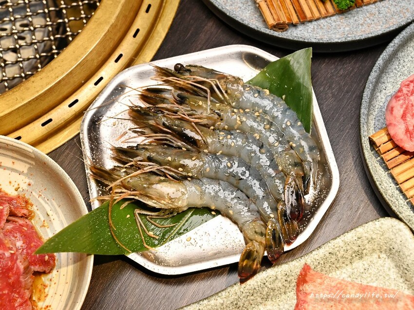 火火燒肉販賣所｜台中新開燒肉店，一開幕就爆紅，網評高達4.9分，想吃請提前訂位！