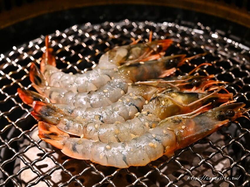 火火燒肉販賣所｜台中新開燒肉店，一開幕就爆紅，網評高達4.9分，想吃請提前訂位！