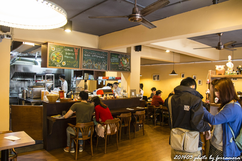 IMG_0342-8.jpg IMG_0342-8.jpg