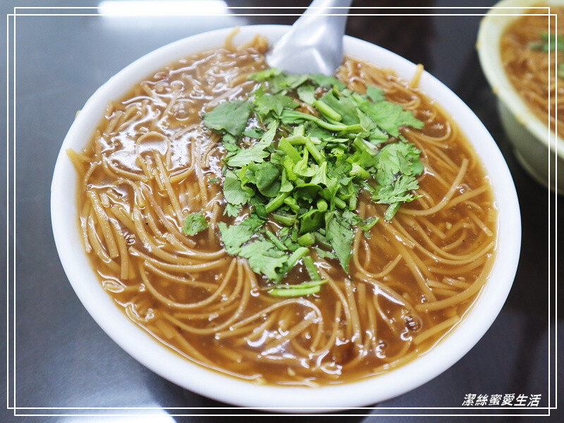 古早味大腸+蚵仔麵線(八德店)/24小時營業!隨時想吃都可以~宵夜好朋友