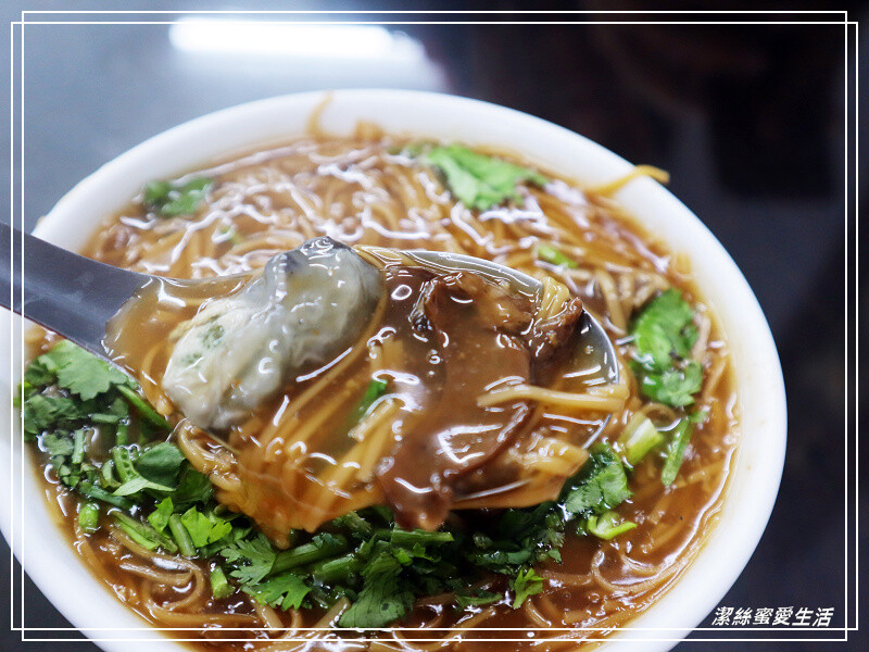 古早味大腸+蚵仔麵線(八德店)/24小時營業!隨時想吃都可以~宵夜好朋友