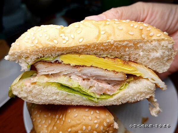 鬼頭戀魚蛋漢堡-琴玲早午餐 (1).jpg