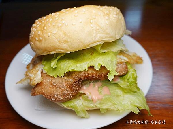 鬼頭戀魚蛋漢堡-琴玲早午餐 (2).jpg