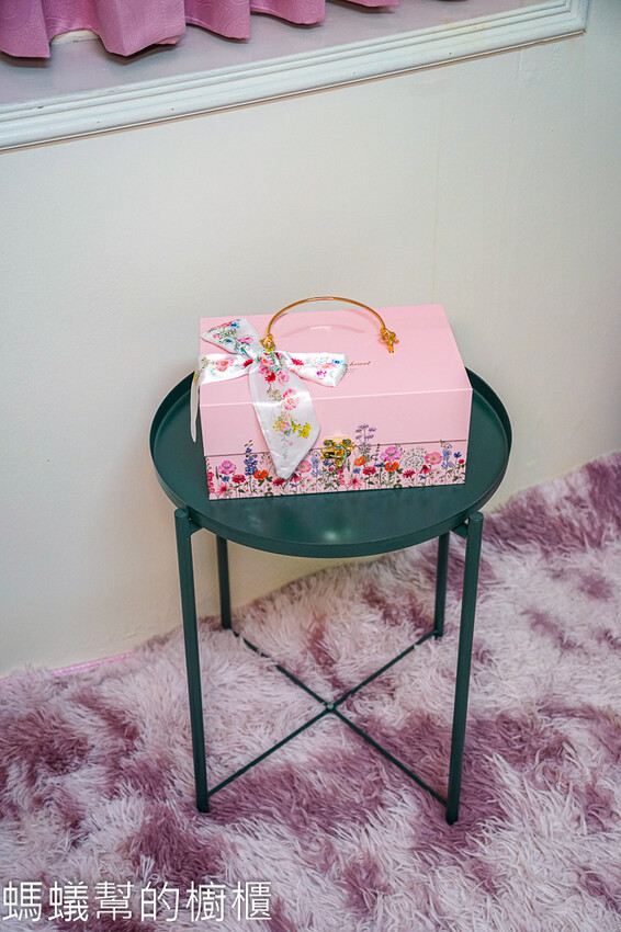 金格喜餅 | 喜餅試吃推薦，絕美漫舞花境雙層禮盒。 - 螞蟻幫的櫥櫃