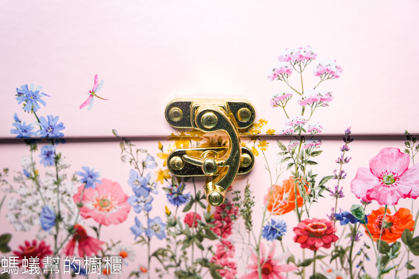 金格喜餅 | 喜餅試吃推薦，絕美漫舞花境雙層禮盒。 - 螞蟻幫的櫥櫃