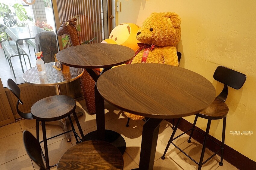 南法鄉村風藏身民宅超低調美味甜點!大人系提拉米蘇令人著迷|雞蛋糖麵粉(南投竹山美食)