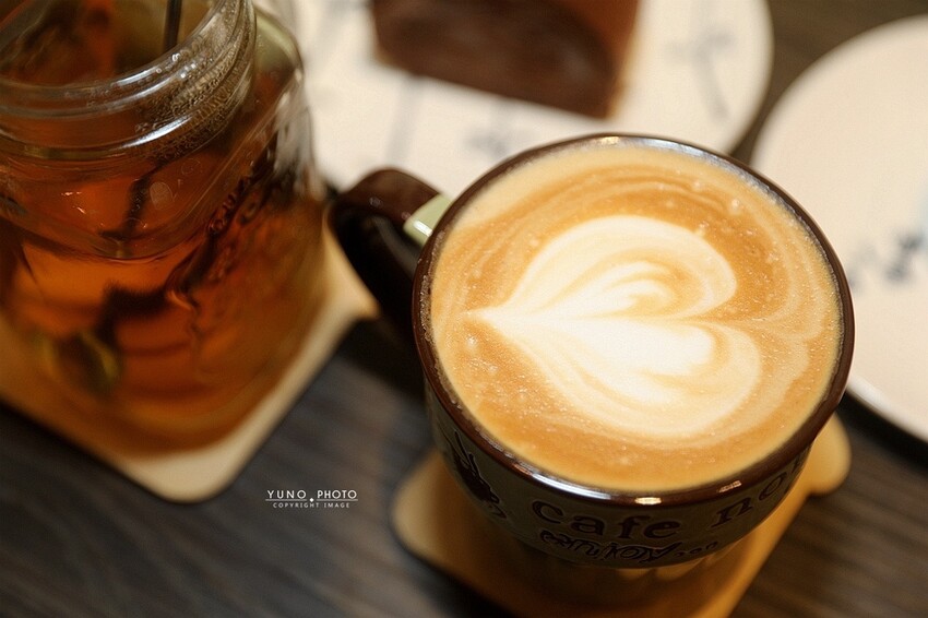 南法鄉村風藏身民宅超低調美味甜點!大人系提拉米蘇令人著迷|雞蛋糖麵粉(南投竹山美食)