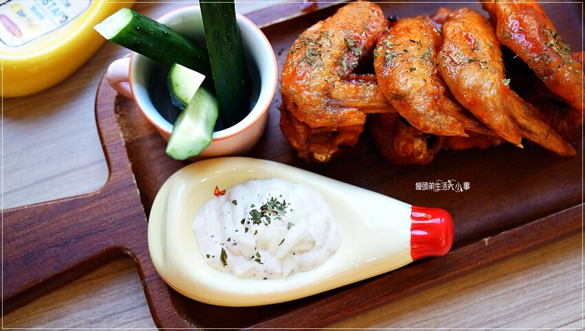 /tmp/phpkELHeq /tmp/phpkELHeq