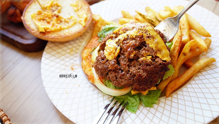 /tmp/phpLaU5AQ /tmp/phpLaU5AQ