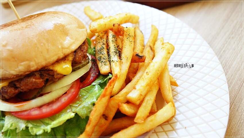 /tmp/phphxsDHn /tmp/phphxsDHn