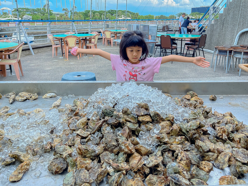 頤夫咖啡 – 200元烤蚵吃到飽