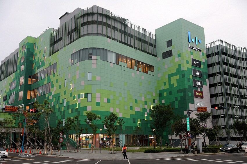 竹北最強義式餐廳進駐台中三井Lalaport！主打多款手工義大利麵體＆手工窯烤披薩｜Dambino丹比諾 (台中Lalap