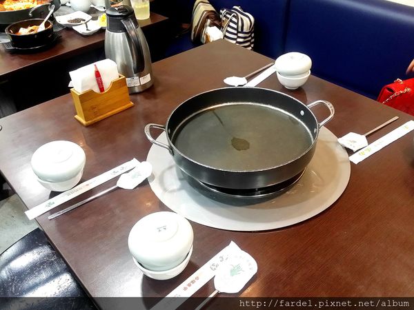 韓國先生 春川店~料多味美的部隊鍋