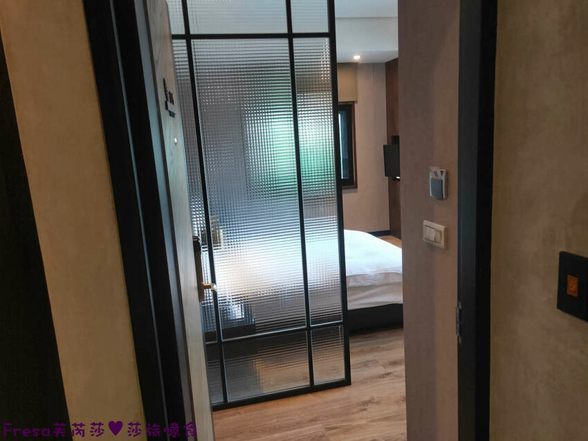 台中飯店【一中漫走】超近台中公園／一中商圈.步行五分鐘精華逛街區.大窗景採光一級棒│台中旅店│台中火車站 - Fresa芙芮莎♥莎旅憶食