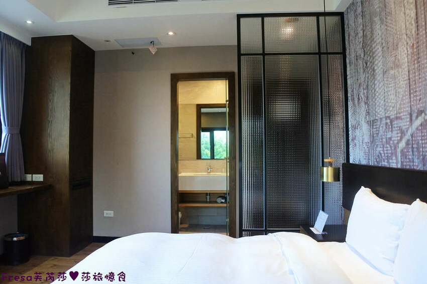 台中飯店【一中漫走】超近台中公園／一中商圈.步行五分鐘精華逛街區.大窗景採光一級棒│台中旅店│台中火車站 - Fresa芙芮莎♥莎旅憶食