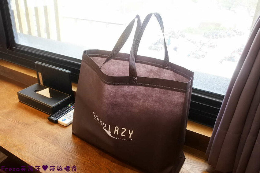 台中飯店【一中漫走】超近台中公園／一中商圈.步行五分鐘精華逛街區.大窗景採光一級棒│台中旅店│台中火車站 - Fresa芙芮莎♥莎旅憶食