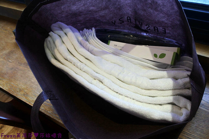 台中飯店【一中漫走】超近台中公園／一中商圈.步行五分鐘精華逛街區.大窗景採光一級棒│台中旅店│台中火車站 - Fresa芙芮莎♥莎旅憶食