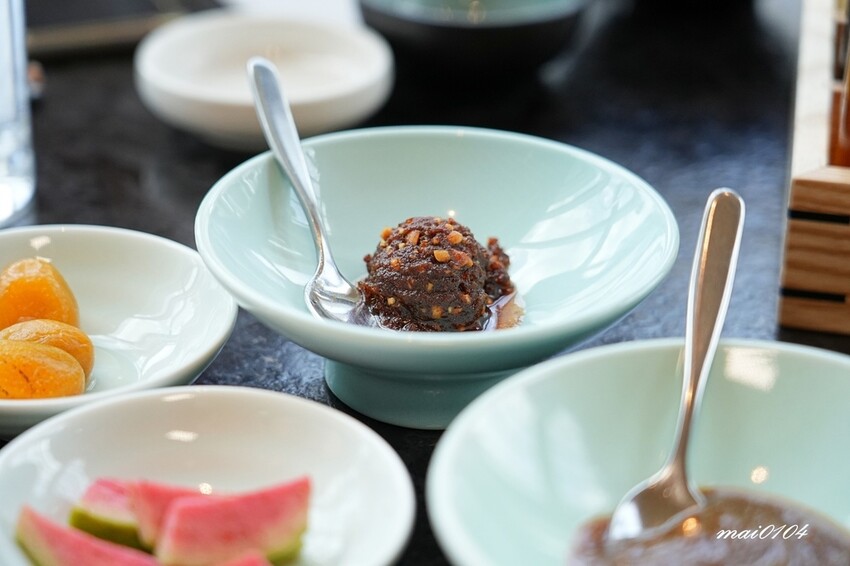 台北大直聚餐推薦｜明粵頂級海鮮火鍋～全台唯一由隈研吾設計的美