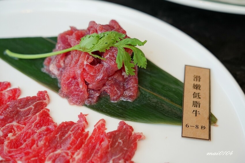 台北大直聚餐推薦｜明粵頂級海鮮火鍋～全台唯一由隈研吾設計的美