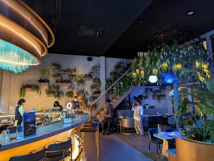 Luxy Vivid Bistro 餐酒館|公益路新開幕奢華夢幻頂級餐酒館!超浮誇豪華餐點絕對滿足你的味蕾!台中餐酒推薦、公益路餐酒推薦、公益路餐廳推薦、南屯餐酒推薦 - 佛系旅遊筆記