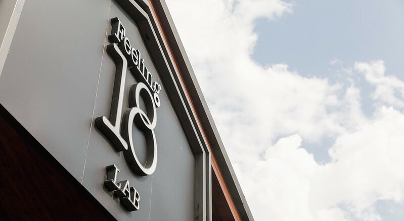 【南投咖啡甜點拌手禮】Feeling 18 LAB.埔里名店18度C巧克力工房2023全新品牌.咖啡x可頌麵包x精品甜點x伴手