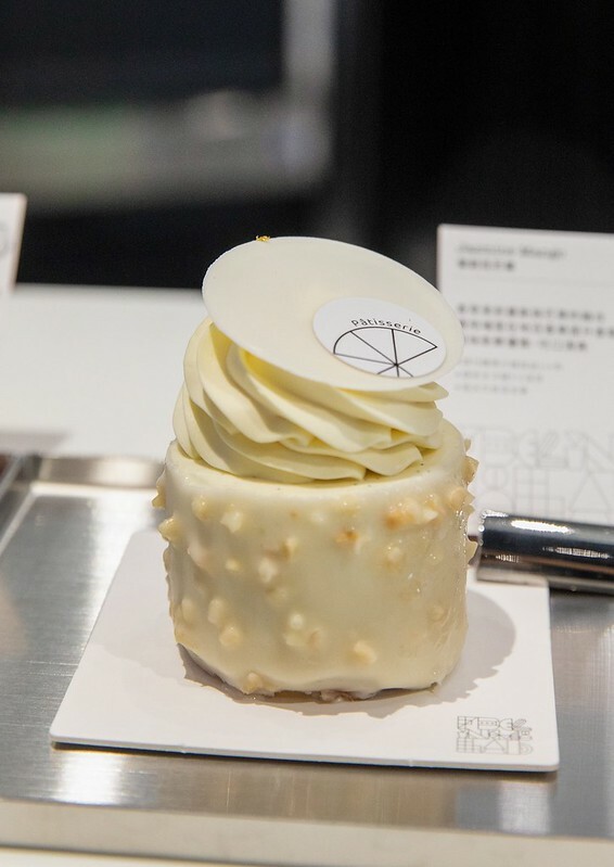 【南投咖啡甜點拌手禮】Feeling 18 LAB.埔里名店18度C巧克力工房2023全新品牌.咖啡x可頌麵包x精品甜點x伴手