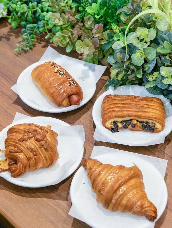 【南投咖啡甜點拌手禮】Feeling 18 LAB.埔里名店18度C巧克力工房2023全新品牌.咖啡x可頌麵包x精品甜點x伴手