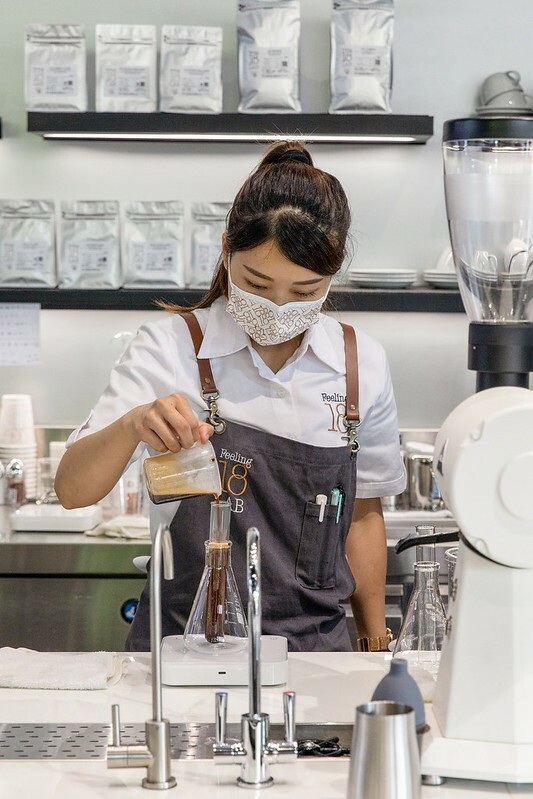 【南投咖啡甜點拌手禮】Feeling 18 LAB.埔里名店18度C巧克力工房2023全新品牌.咖啡x可頌麵包x精品甜點x伴手