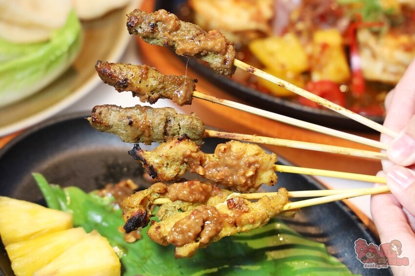 【高雄美食】HAWKER好客餐廳！全台最美南洋風餐館，馬來西亞主廚帶你吃道地街邊美食~ - 熱血玩台南。跳躍新世界