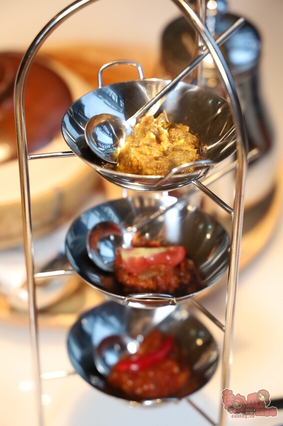 【高雄美食】HAWKER好客餐廳！全台最美南洋風餐館，馬來西亞主廚帶你吃道地街邊美食~ - 熱血玩台南。跳躍新世界