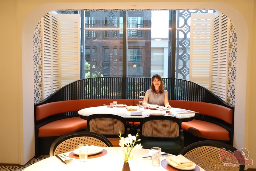 【高雄美食】HAWKER好客餐廳！全台最美南洋風餐館，馬來西亞主廚帶你吃道地街邊美食~ - 熱血玩台南。跳躍新世界