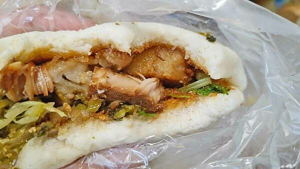 古早味潤餅割包|比米其林還要更厲害的刈包店!評價超級爆高