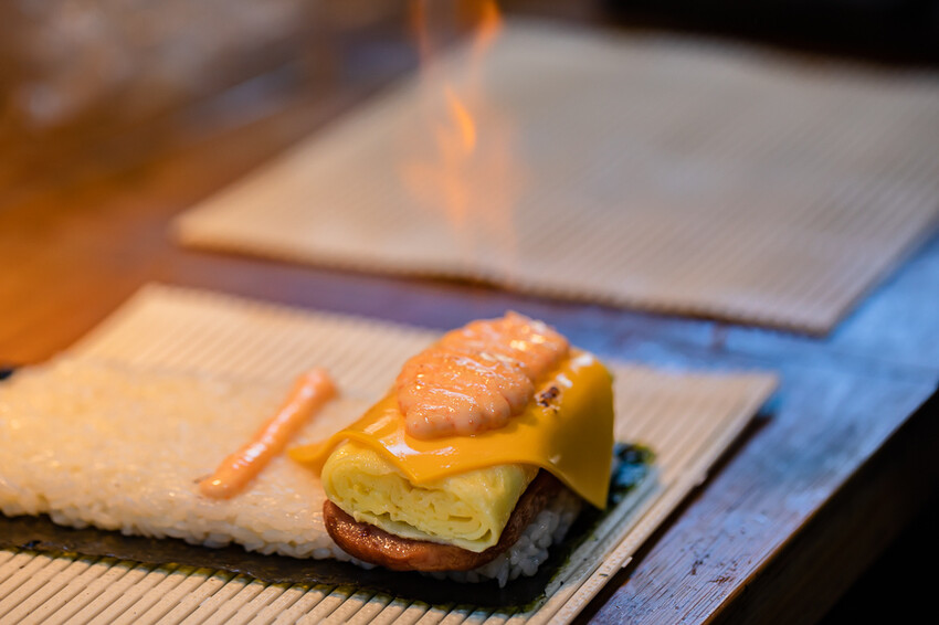 高雄美食 – 初陽握飯糰 x 武廟街口驚現美味日本國民美食小吃！