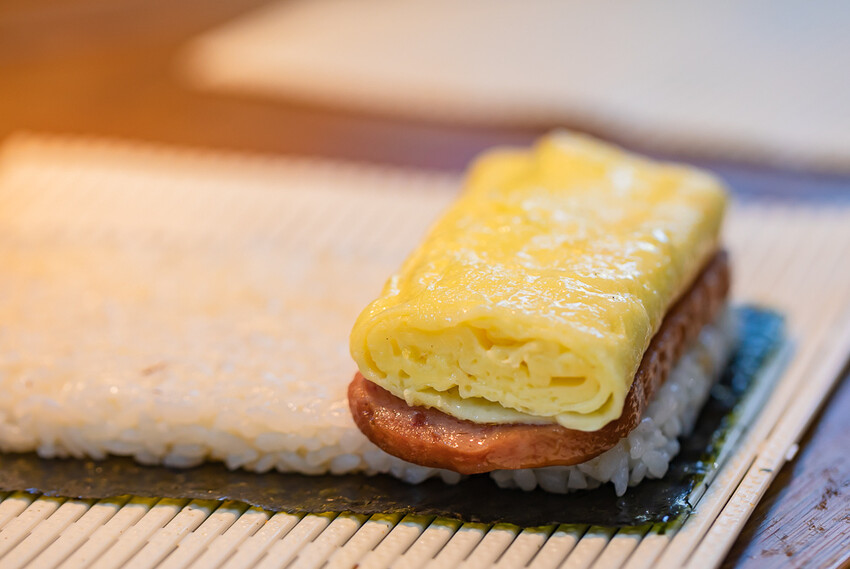 高雄美食 – 初陽握飯糰 x 武廟街口驚現美味日本國民美食小吃！