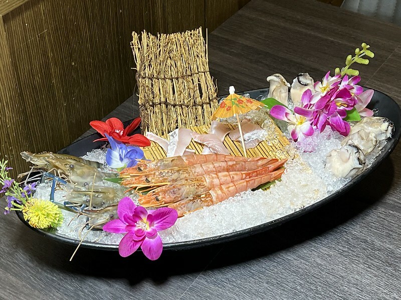 ＋（高雄吃到飽）牛形町熟成鍋物～梅花放題日本和牛大口吃、哈根達斯吃到爽～高雄火鍋吃到飽就來這家！牛形町菜單