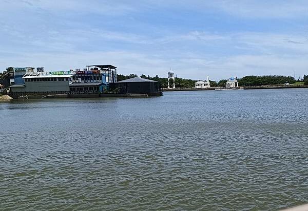 [ 新竹海鮮餐廳 ] 千八料亭-八海宴。鮮嫩的活海鮮料理有著味覺的饗宴滿滿正港的海味/日本鹽烤黑喉魚/慶生聚餐好去處/南寮漁港