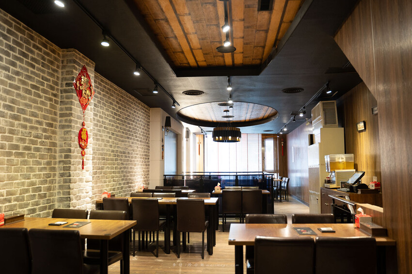 釜山順豆腐西門店|30年韓國料理老字號,從學生時期吃到現在口味依舊好吃,三人套餐超澎湃一人來吃也沒有問