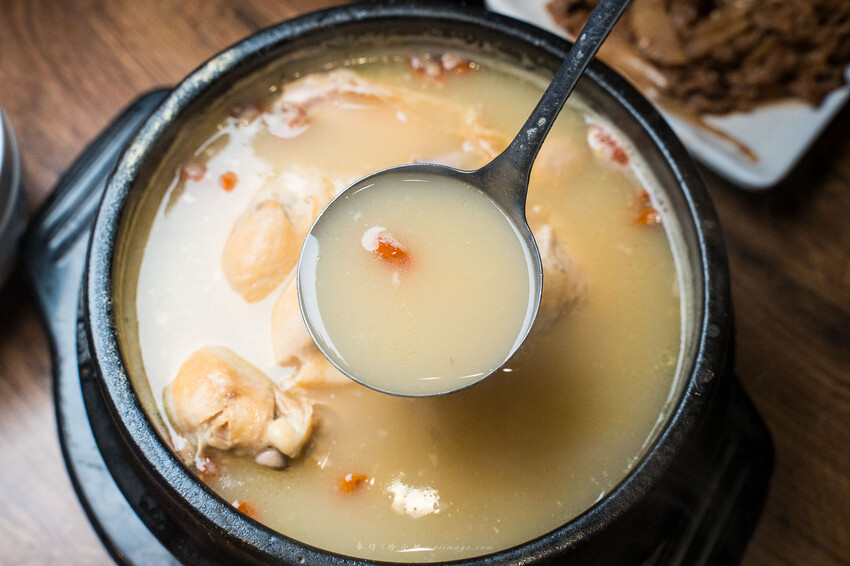 釜山順豆腐西門店|30年韓國料理老字號,從學生時期吃到現在口味依舊好吃,三人套餐超澎湃一人來吃也沒有問