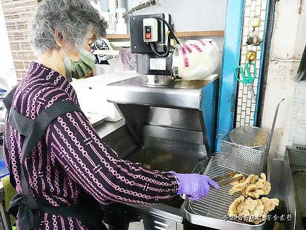 炸肉排-阿娟早餐店 (1).jpg