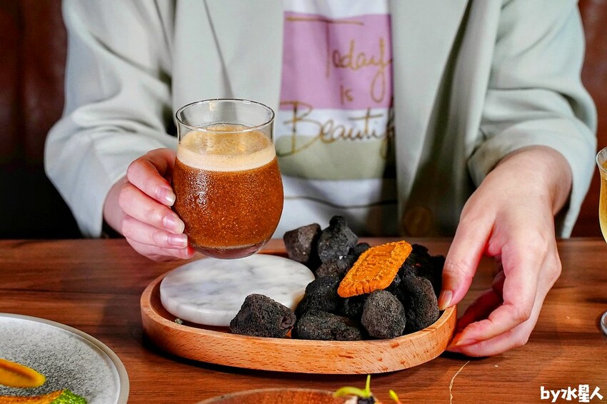 小閣樓放感情:台北大安餐酒館推薦,質感包廂聚餐包場,當月壽星