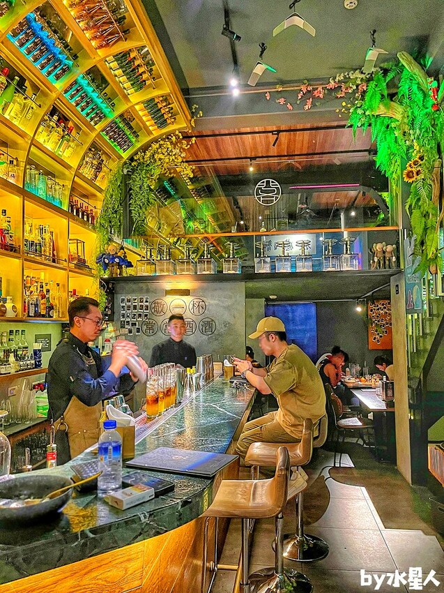 小閣樓放感情:台北大安餐酒館推薦,質感包廂聚餐包場,當月壽星