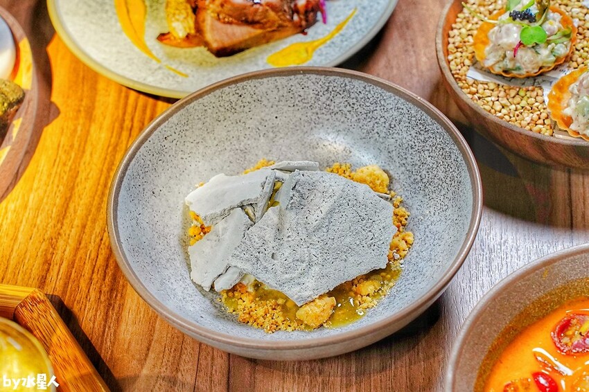 小閣樓放感情:台北大安餐酒館推薦,質感包廂聚餐包場,當月壽星