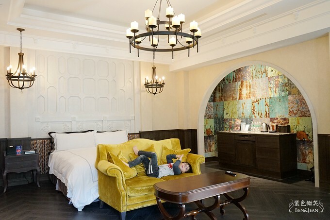 台中市南屯區台中芭蕾城堡酒店》頂級villa房型，泳池SPA好享受，不出國也能體驗異國風情的魅力